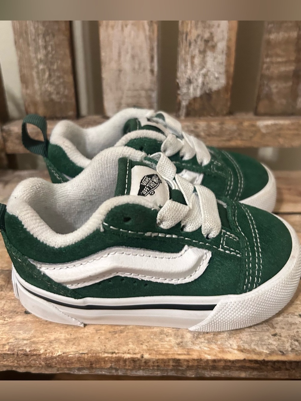 Vans Knu Skool Child Size 4C Eden Green White Sneakers
